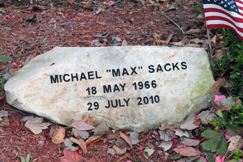 _07_2010_sacks.jpg